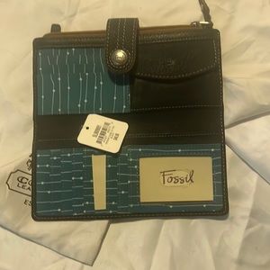 Fossil wallet